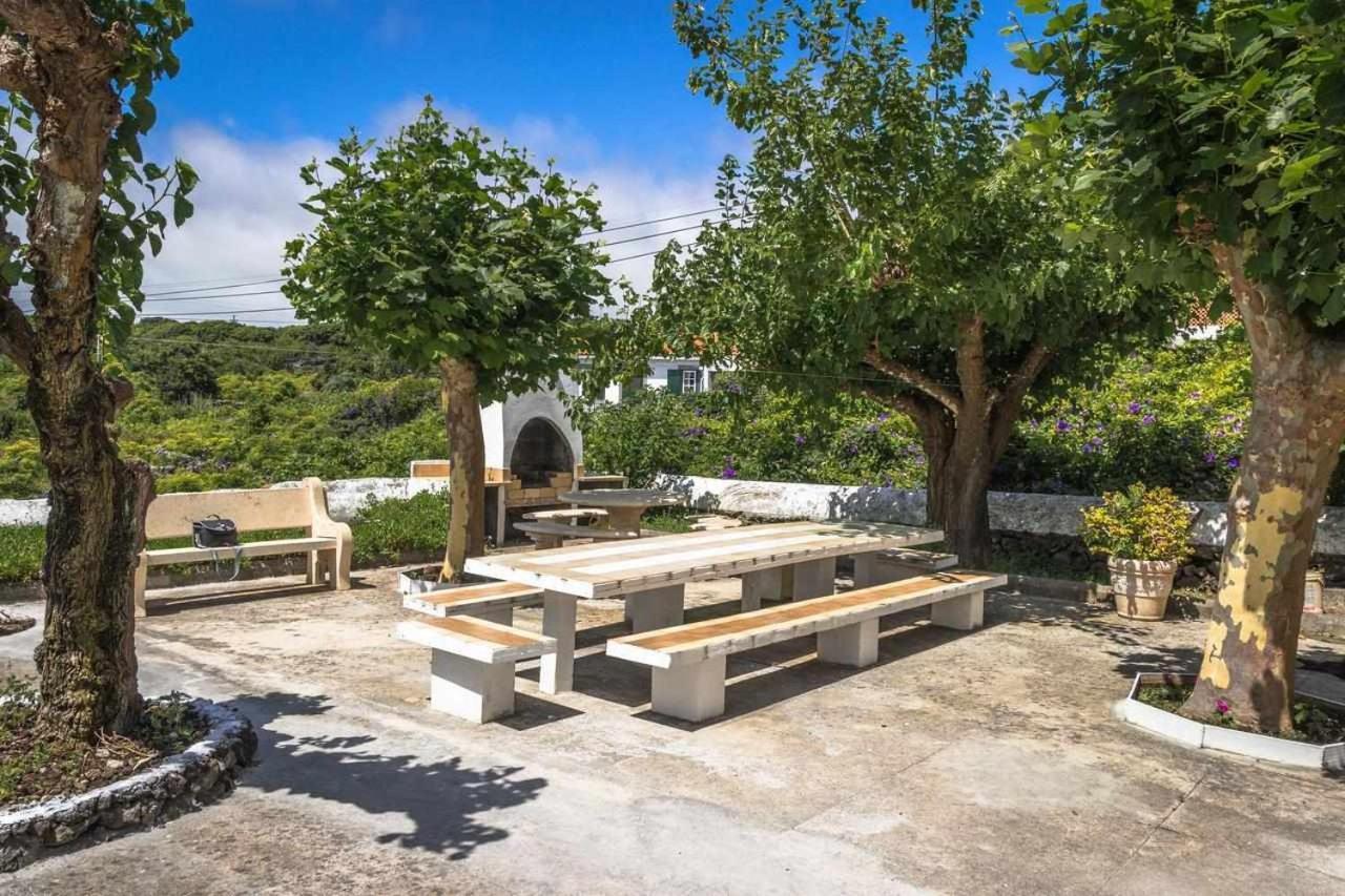 Vivenda Gomes Al Villa Porto Martins Luaran gambar